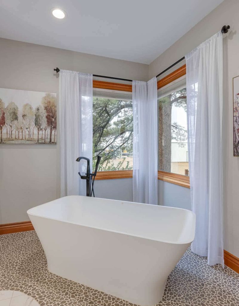 South County Rd - Masterbathroom 7